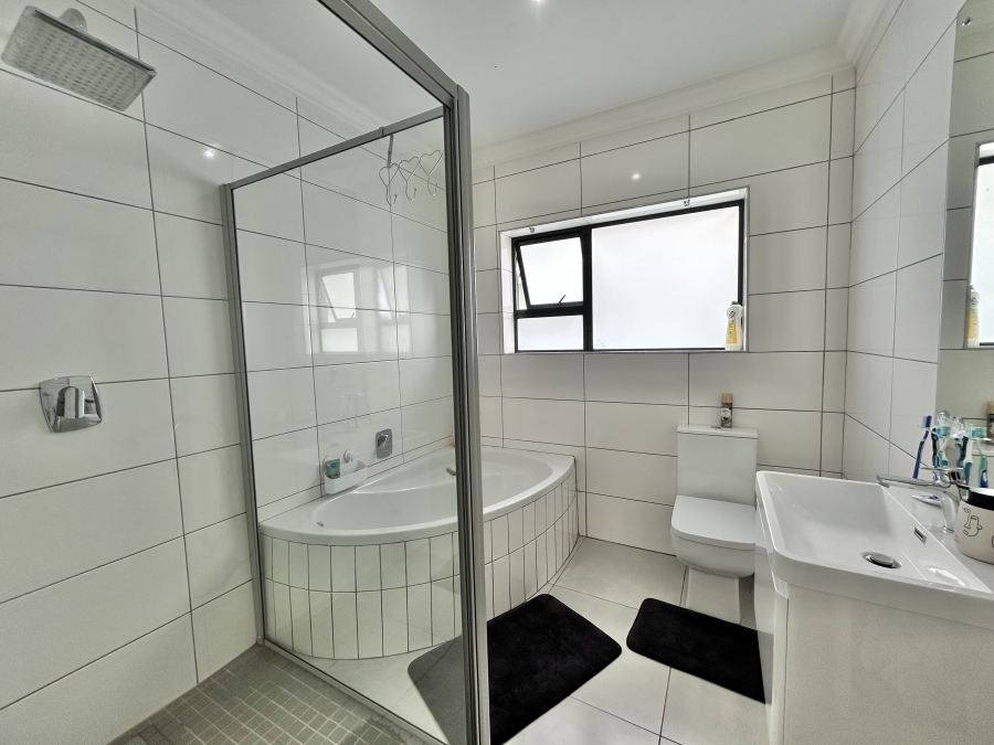 3 Bedroom Property for Sale in Fountains Estate Eastern Cape